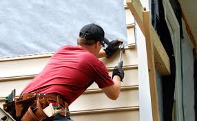 Siding Removal and Disposal in Red Oak, IA